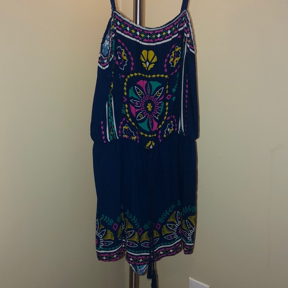 Romper - Picture 1 of 3